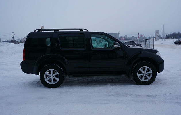 Nissan Pathfinder III Рестайлинг, фото №4