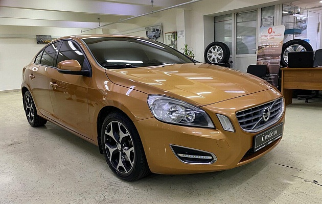 Volvo S60 II, фото №1