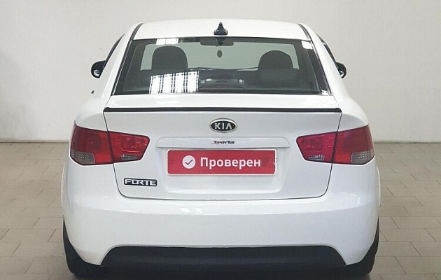 Kia Cerato II, фото №5