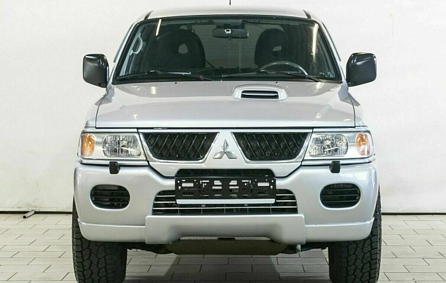 Mitsubishi pajero sport, фото №2