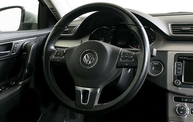 Volkswagen Passat, фото №10