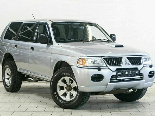 Mitsubishi Pajero Sport