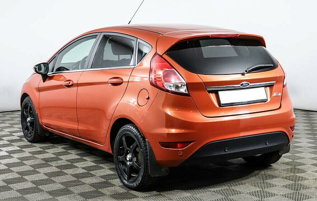 Ford Fiesta Mk6 Рестайлинг, фото №4