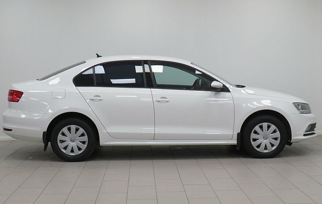 Volkswagen Jetta VI Рестайлинг, фото №4