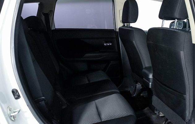 Mitsubishi Outlander III, фото №6