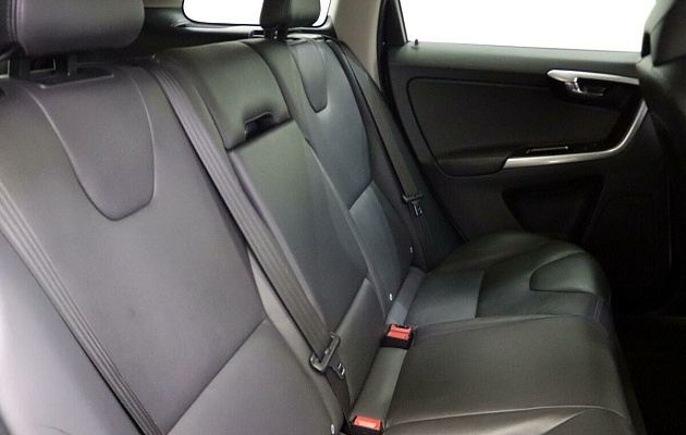 Volvo XC60, фото №11
