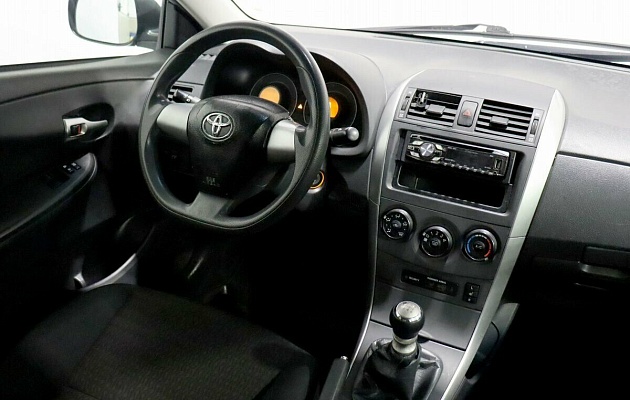 Toyota Corolla X (E140, E150) Рестайлинг, фото №5