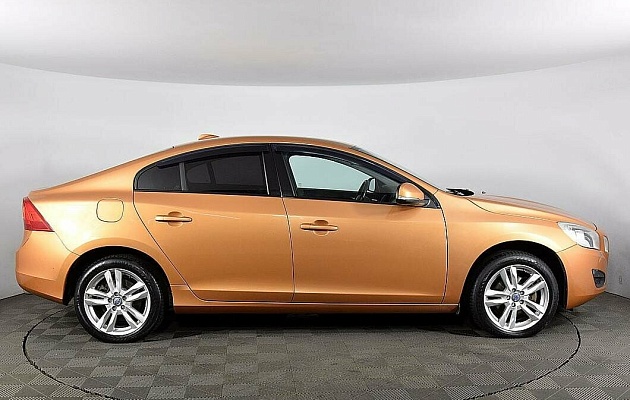 Volvo S60 II, фото №3