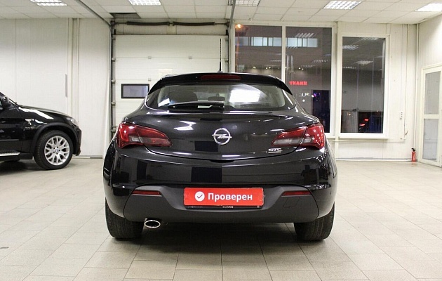 Opel Astra J Рестайлинг, фото №5