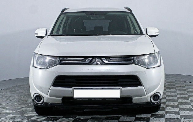 Mitsubishi Outlander III, фото №1