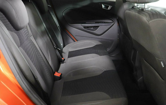 Ford Fiesta Mk6 Рестайлинг, фото №8