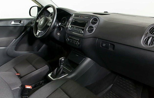 Volkswagen Tiguan, фото №15