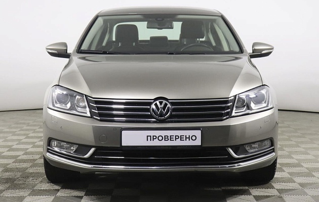 Volkswagen Passat, фото №1