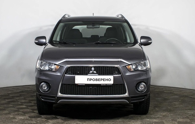 Mitsubishi Outlander, фото №1