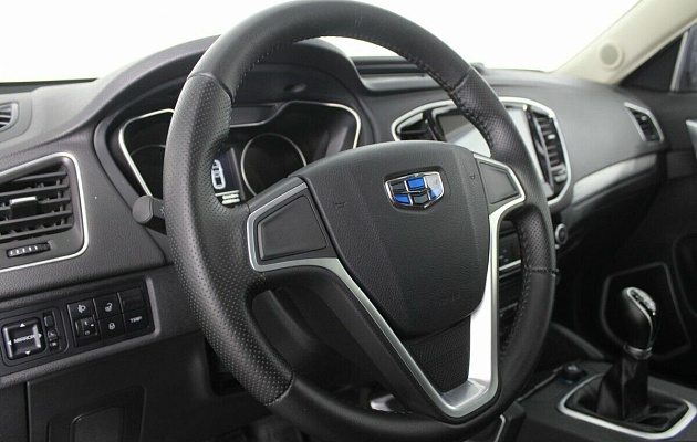 Geely Emgrand X7 I Рестайлинг 2, фото №6
