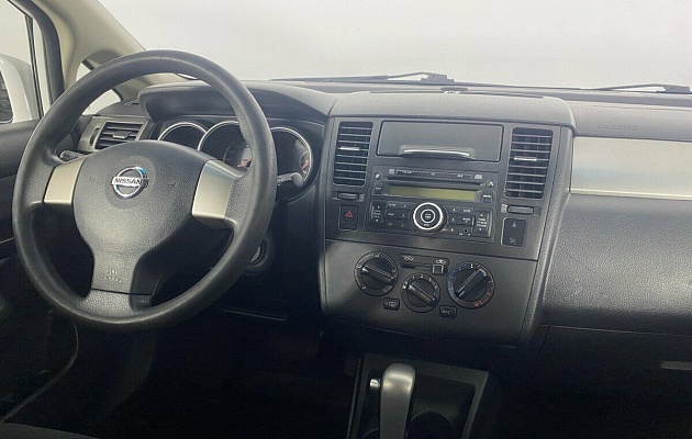 Nissan Tiida I Рестайлинг, фото №5