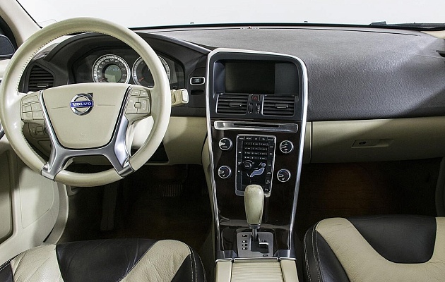 Volvo XC60, фото №10