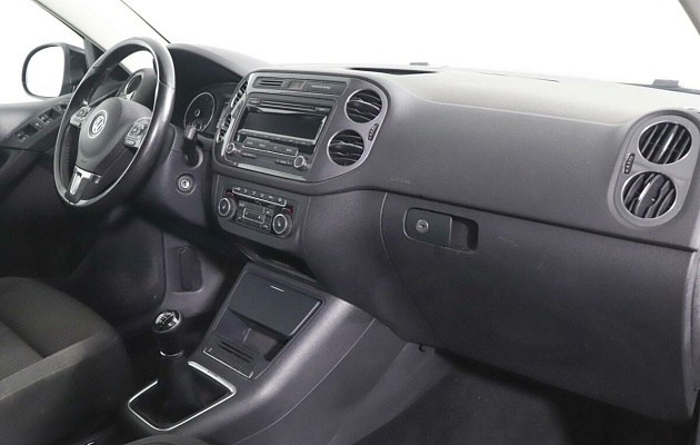 Volkswagen Tiguan, фото №12