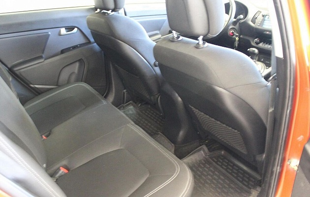 Kia Sportage III, фото №11