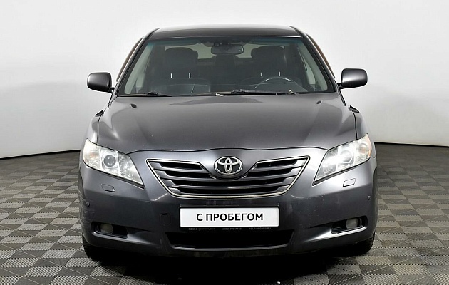 Toyota Camry, фото №1
