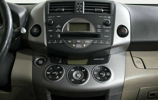 Toyota RAV4 III (XA30), фото №9