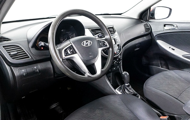 Hyundai Solaris, фото №5