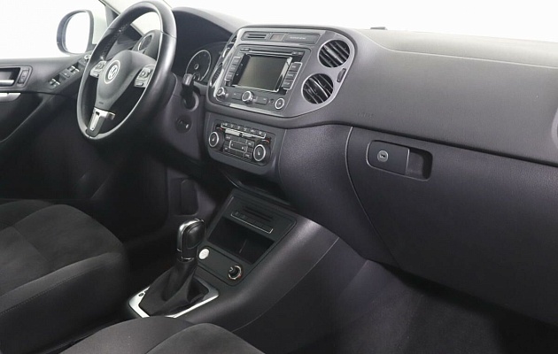 Volkswagen Tiguan, фото №9