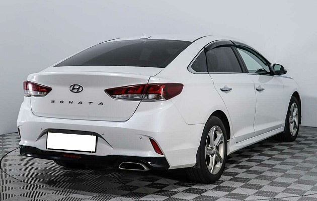 Hyundai Sonata, фото №2