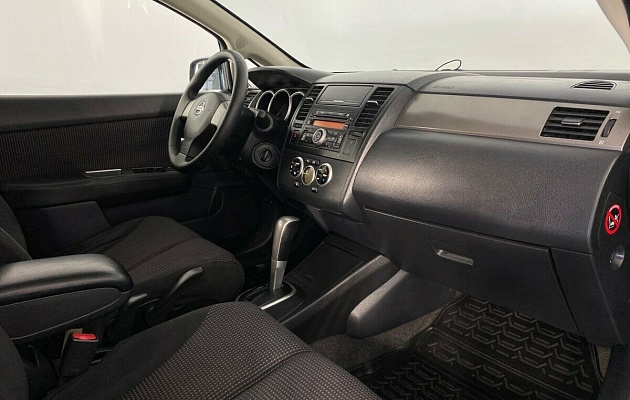 Nissan Tiida I Рестайлинг, фото №5